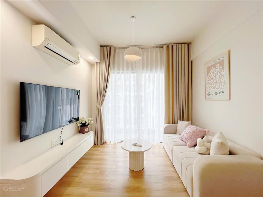 Chủ thân gửi bán 2pn masteri thảo điền siêu đẹp, nội thất cao cấp, nhận nhà ngay, xem 24/7