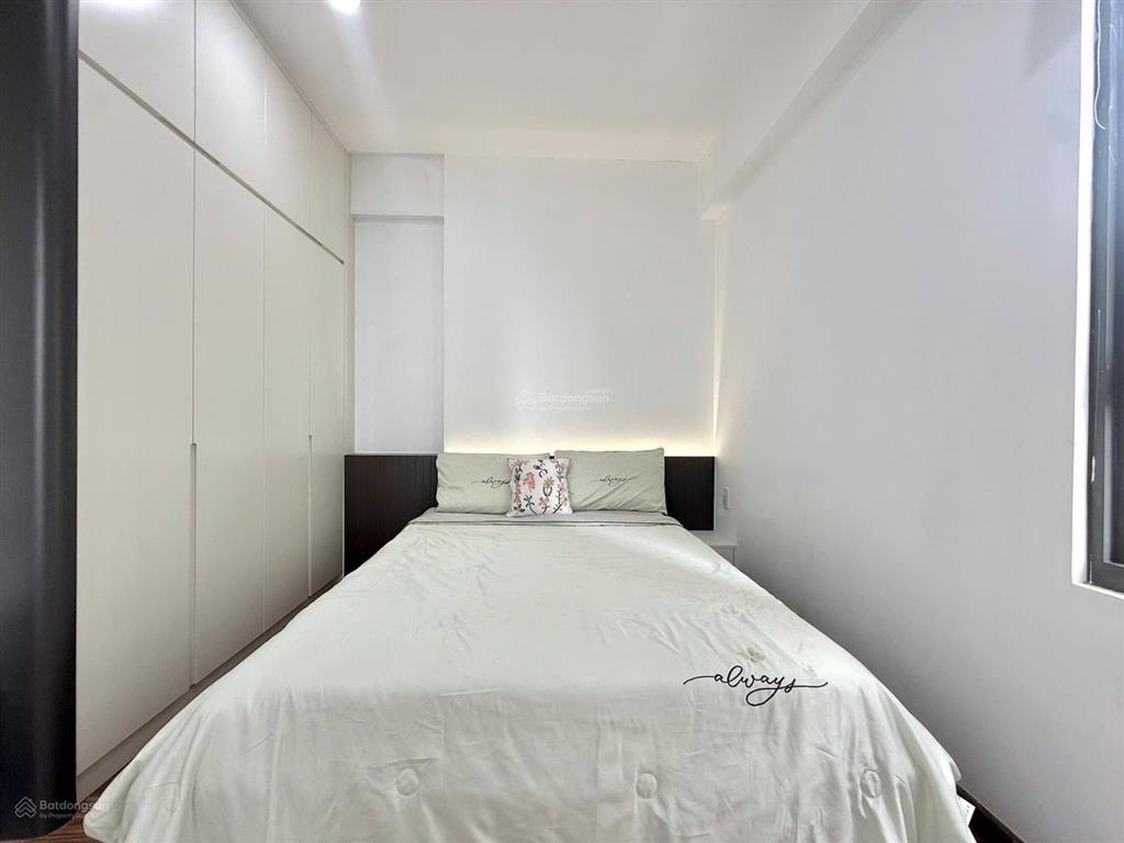 Bán căn hộ 2pn2wc nội thất cao cấp mới 100%, nhà siêu đẹp. thương lượng trực tiếp 0981 067 ***