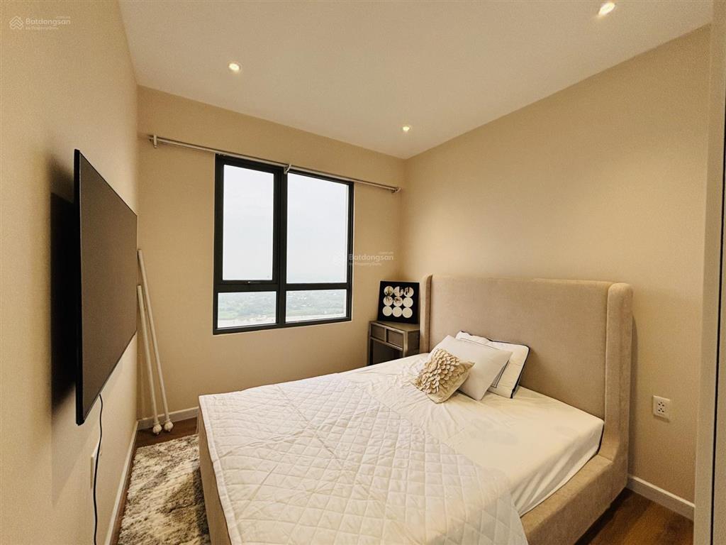 Bán 2pn view sông siêu đẹp, làm việc chính chủ, thương lượng mạnh, hỗ trợ vay 75%.  em quỳnh