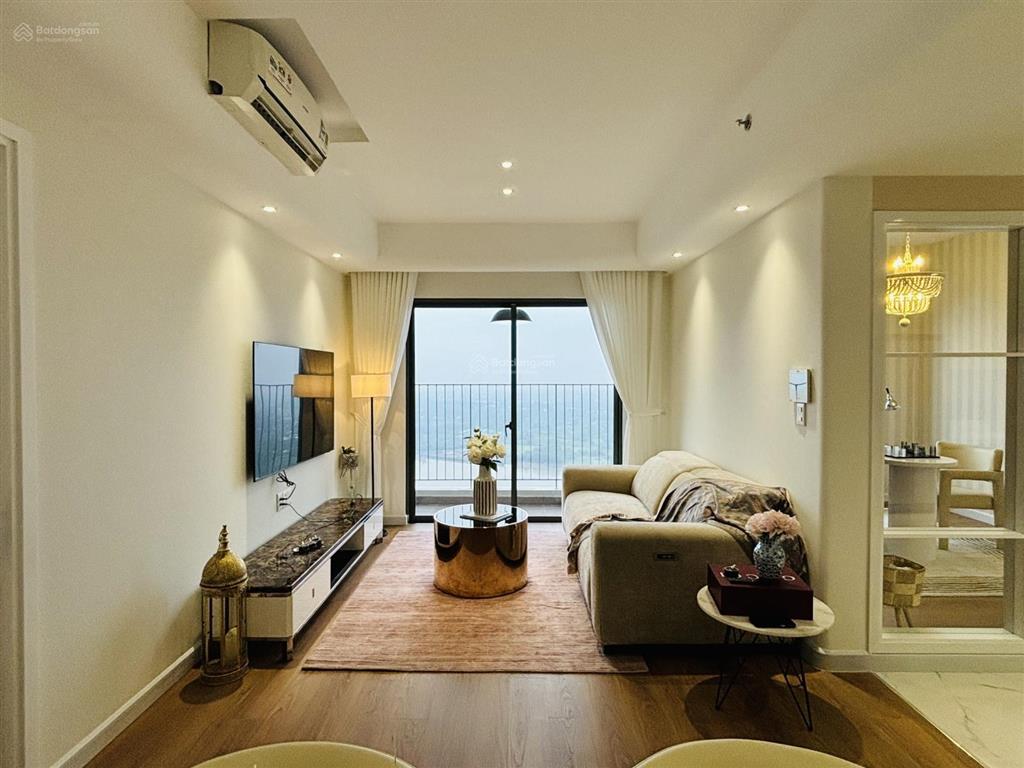 Bán 2pn view sông siêu đẹp, làm việc chính chủ, thương lượng mạnh, hỗ trợ vay 75%.  em quỳnh