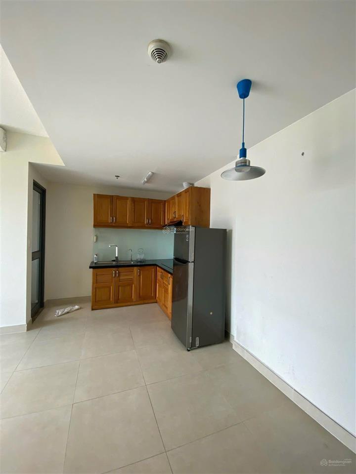 Tin thật 100%, bán ch 2pn giá 6tỷ550, có nội thất, view đẹp.  xem nhà 0981 067 ***