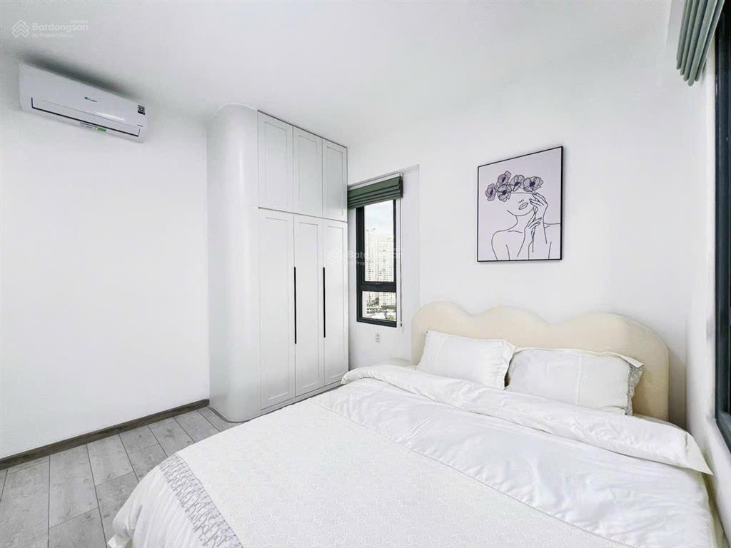 Bán 2pn diện tích rộng nhất, view ngắm pháo hoa, nội thất cao cấp, hỗ trợ vay 75%.  em quỳnh xem