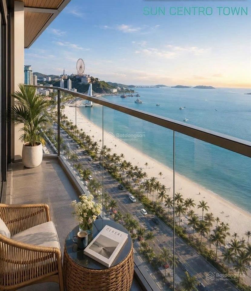 Căn hoa hậu view chính biển ngắm vịnh hạ long, siêu du thuyền và pháo hoa
