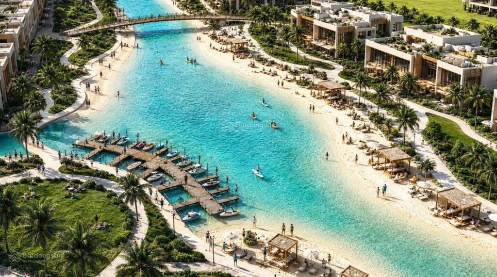 Bán căn view biển 1pn + 1 diện tích lớn, view ngắm pháo hoa, giá siêu tốt để kinh doanh