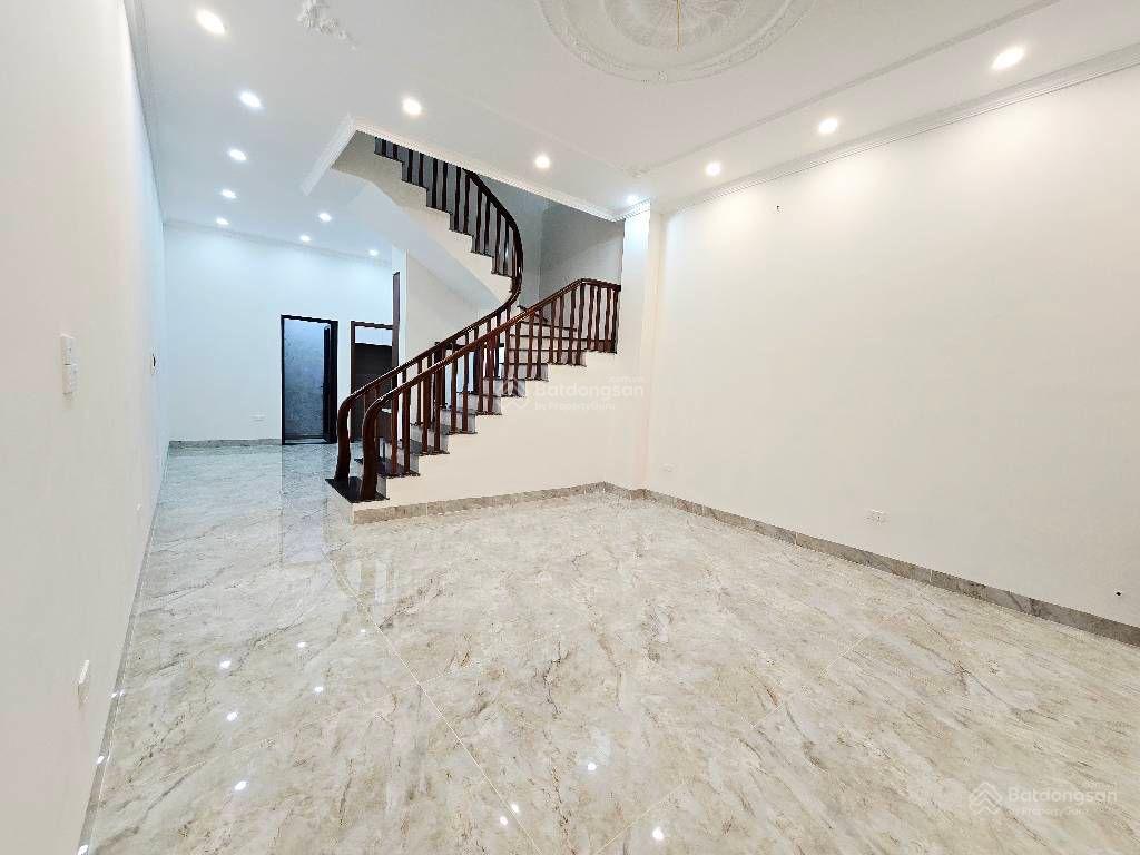 Hàng hiếm vũ xuân thiều  nhà 4 tầng 2 thoáng  ô tô thông  tc hơn 8 tỷ