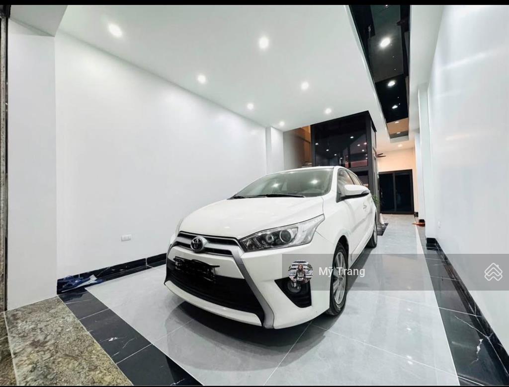 Phân lô sài đồng 39/52m2, 7 tầng thang máy đường ô tô tránh lô góc 2 thoáng tc hơn 12đ