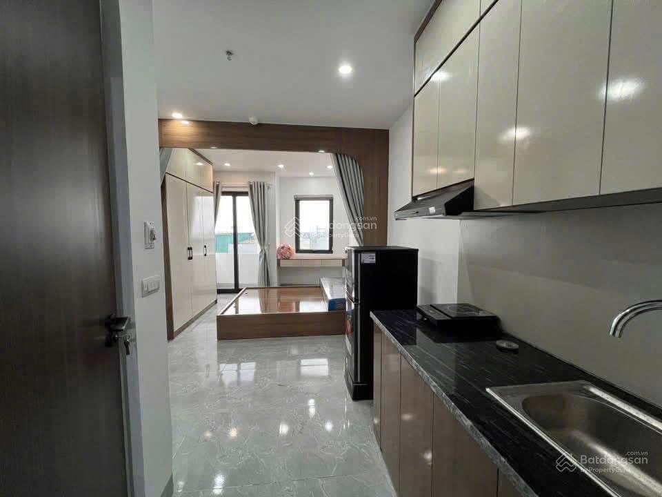 4,3 triệu  căn hộ khép kín tại cự khối 30m2  thang máy  full nội thất  gần hv nông nghiệp