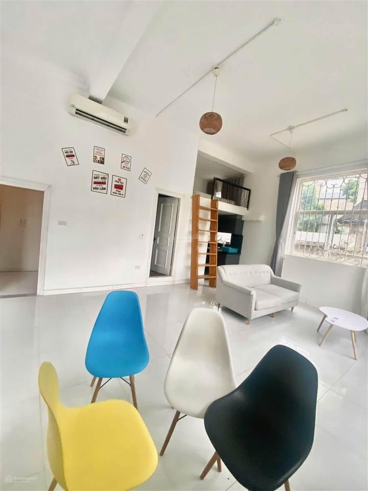 10 triệu  mbkd tại gia thượng  ngọc thuỵ 80m2 tầng 1  lô góc  oto tránh  view hồ  kết hợp ở