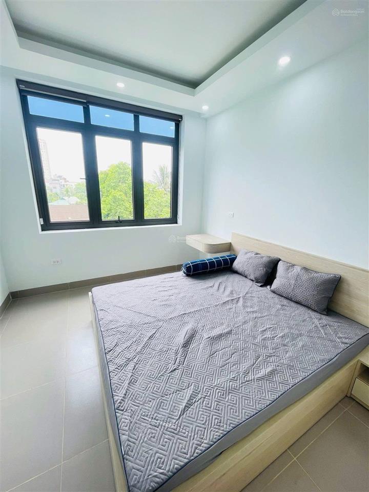 7 triệu  căn hộ cao cấp 1n1k tại 252 ngọc thuỵ 45m2  full nội thất  oto qua nhà  view hồ