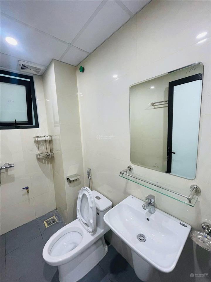 7 triệu  căn hộ cao cấp 1n1k tại 252 ngọc thuỵ 45m2  full nội thất  oto qua nhà  view hồ
