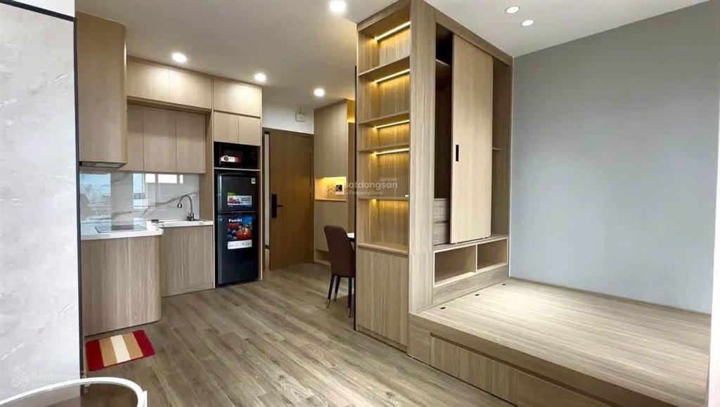 4,7 triệu  căn hộ khép kín tại ngọc thụy 20m2  mới tinh  full nội thất  máy giặt riêng