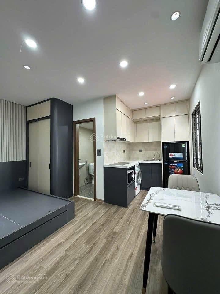 4,7 triệu  căn hộ khép kín tại ngọc thụy 20m2  mới tinh  full nội thất  máy giặt riêng
