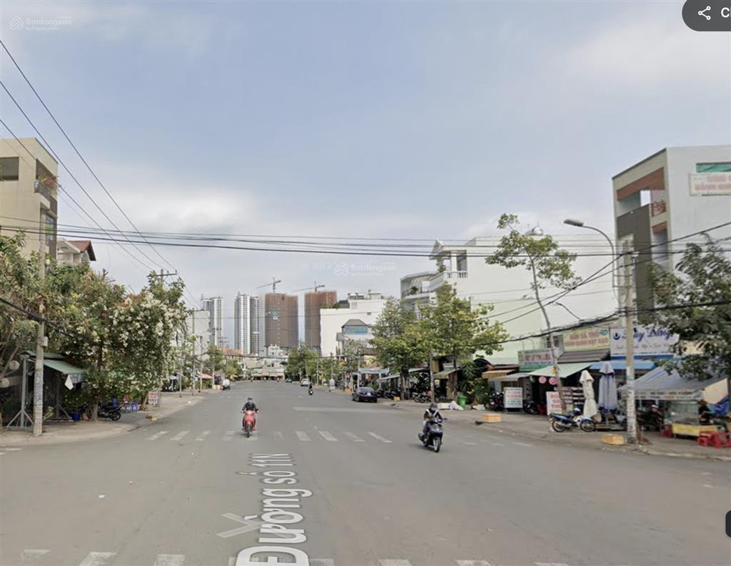 Chính chủ bán nhà góc 2 mặt tiền 229m2, ngang 19,11m, 4 tầng + 1 hầm, khu cư xá ngân hàng quận 7