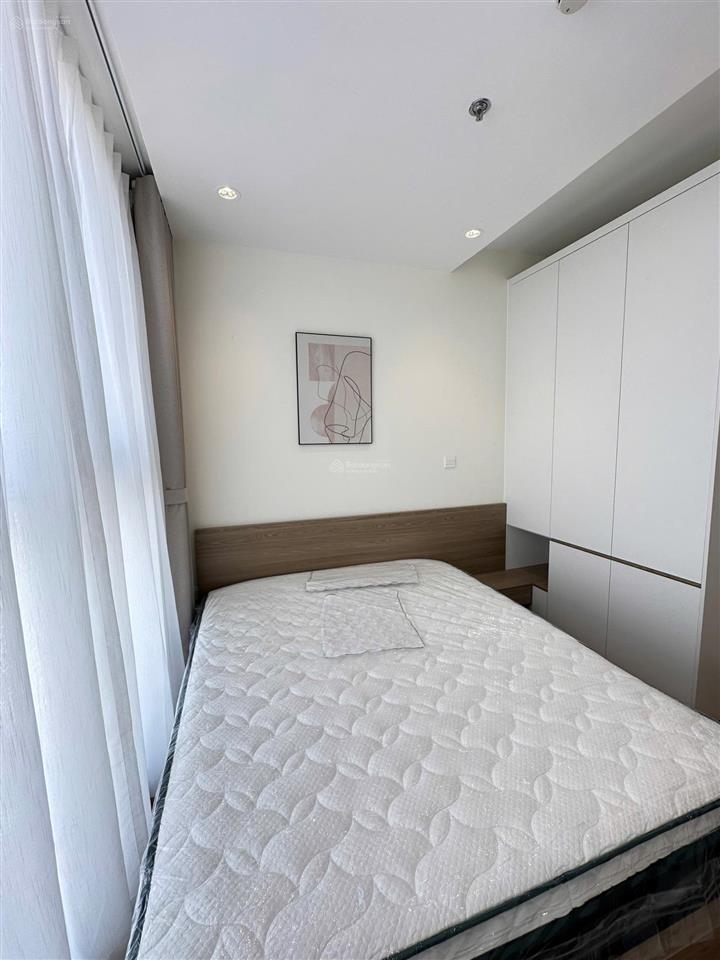 Cho thuê căn 2pn 71m2 gồm nội thất mới cao cấp