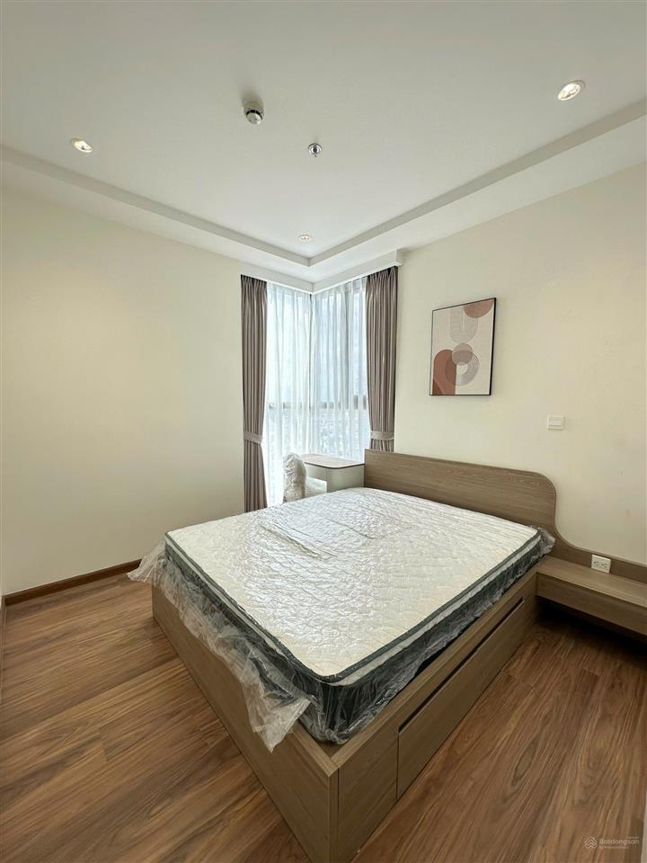 Cho thuê căn 2pn 71m2 gồm nội thất mới cao cấp