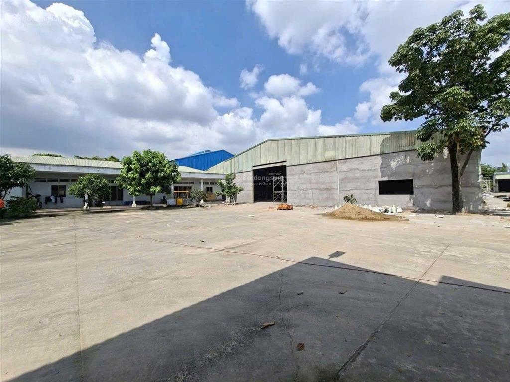 Cho thuê xưởng 2200m thuận an bình dương. giấy tờ đầy đủ