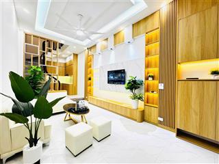Khu hiếm nhà bán  9 tỷ sở hữu căn nhà mới 5 tầng ở ngay, đẹp mê li tại mễ trì  gần ô tô đỗ