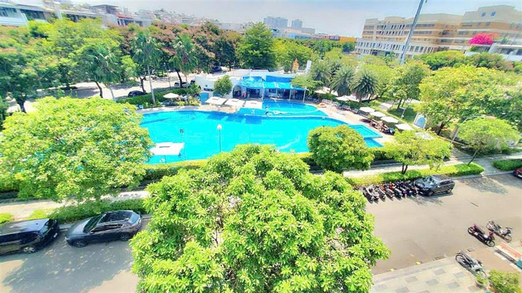Nhà phố vạn phúc city 103m 1 hầm 5 tầng thang máy view hồ bơi
