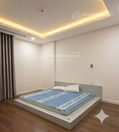 Hot hot 2pn 74m2 full đồ tòa a view sân golf giá sốc 13.5tr tại sunshine iconic,  em 0981 057 ***