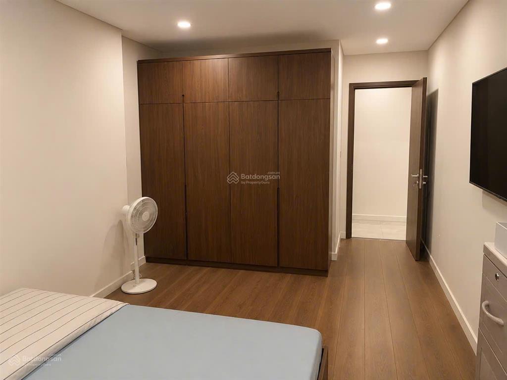Cho thuê duplex full đồ giá 27.5tr/th đồ cơ bản giá 23tr/th tại sunshine green iconic  0981 057 ***
