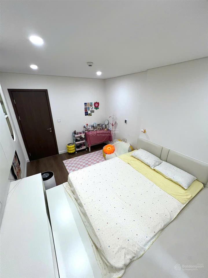 Cho thuê 2pn2wc 80m2 giá hời sunshine iconic chỉ 14tr full đồ nội thất điện tử  0981 057 ***