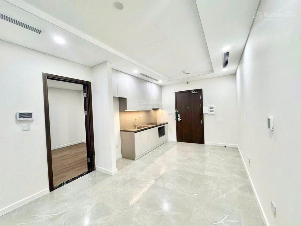 Bán gấp 1 phòng ngủ 1wc 55m2 giá 4,8 tỷ tại sunshine green iconic,  em 0981 057 ***