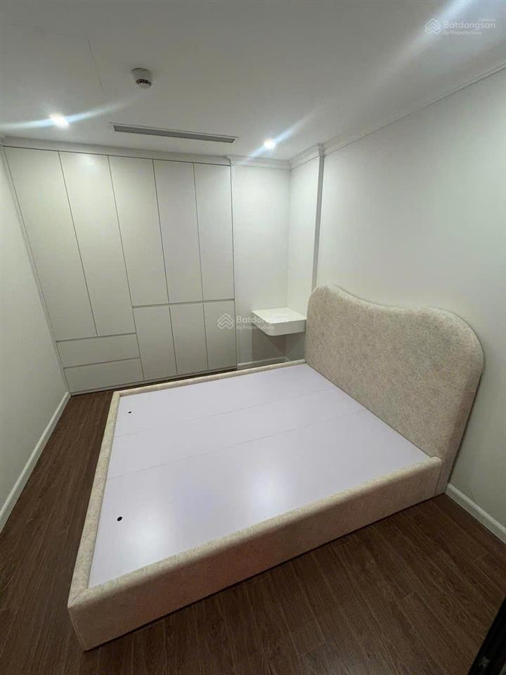 Cho thuê 1pn 1wc 55m2 giá 10tr/tháng tại sunshine garden,  em 0981 057 ***