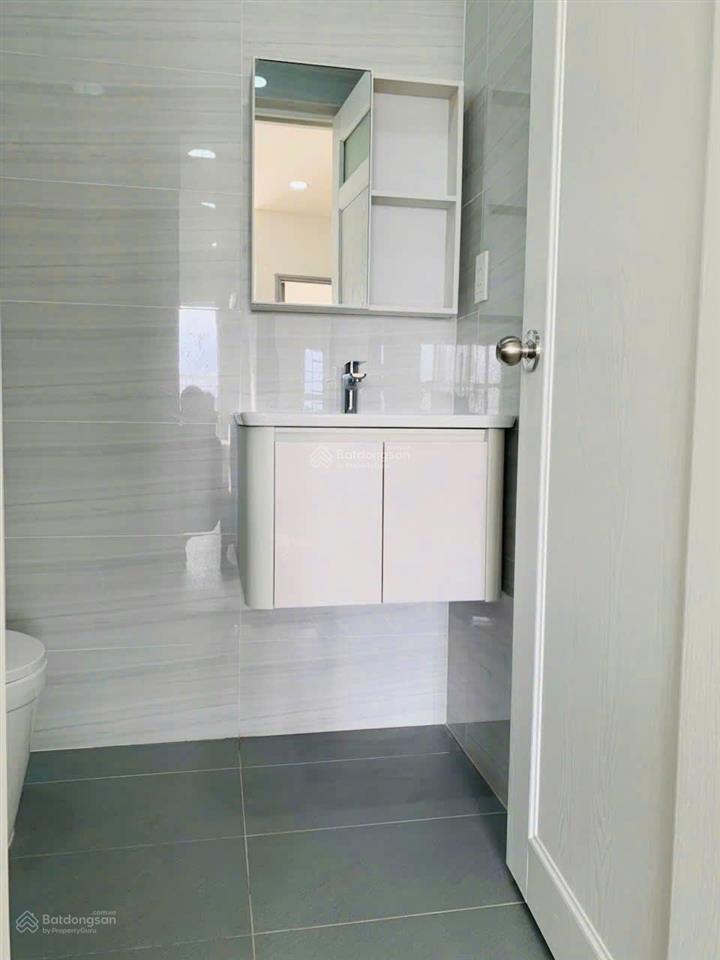 Bán chung cư 155 nguyễn chí thanh q5