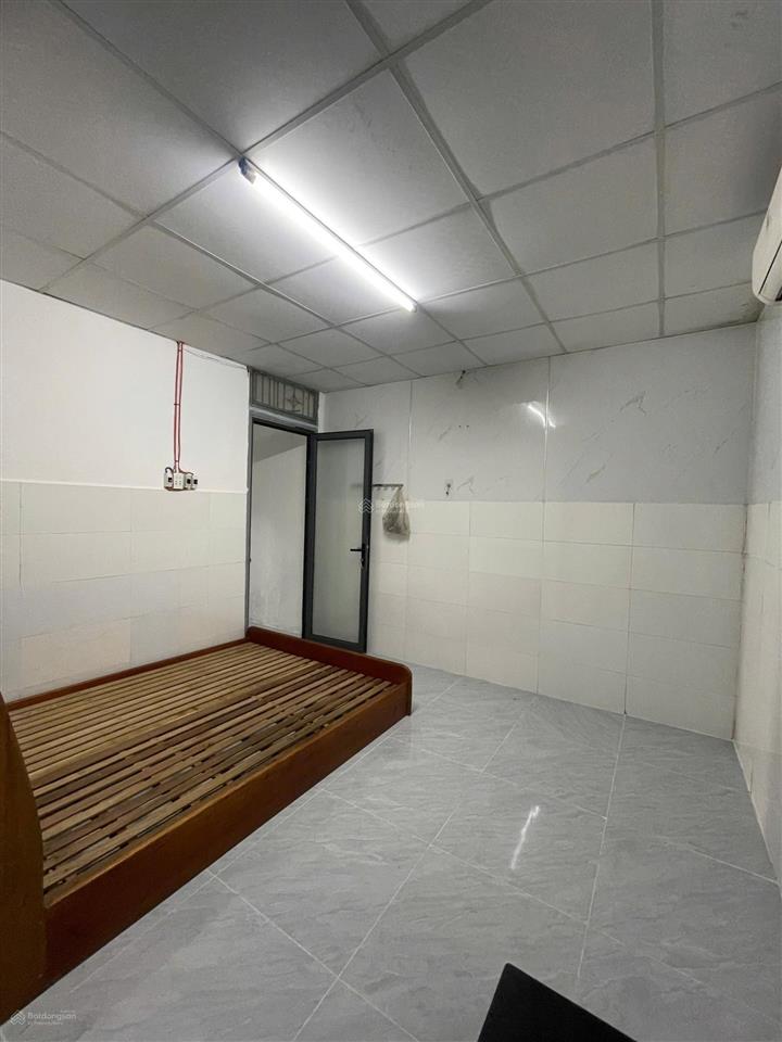 Cần đổi chủ cho cổ máy hái ra tiền .dãy trọ 2 tầng .8phong đang.có dòng tiền full 7 phòng