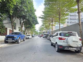 Bán đất lô góc  lạc long quân  khu quận ủy tây hồ  100m2  2 xe tải tránh  ngay hồ tây