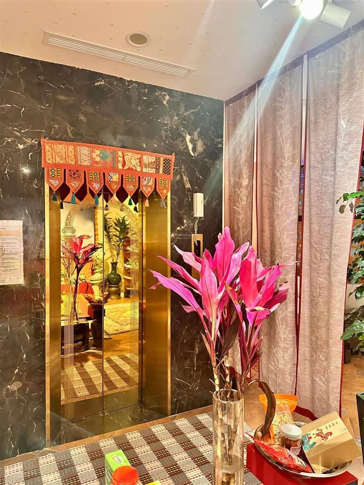Bán nhà liền kề ngõ 25a lê văn lương khu học viện tư pháp ô tô đỗ cửa