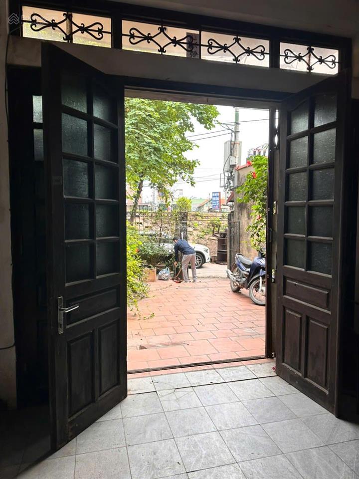 Bán nhà mặt tiền đường ngọc thụy diện tích 6m x 25m 150m², vị trí đẹp, tiềm năng sinh lời cao