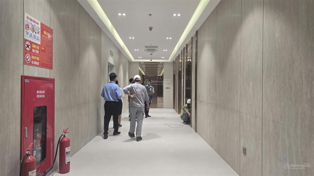 Cực hiếm! chính chủ bán căn 2pn 2wc diện tích 65m2 view sông nhận nhà ở ngay, giá 4,2 tỷ
