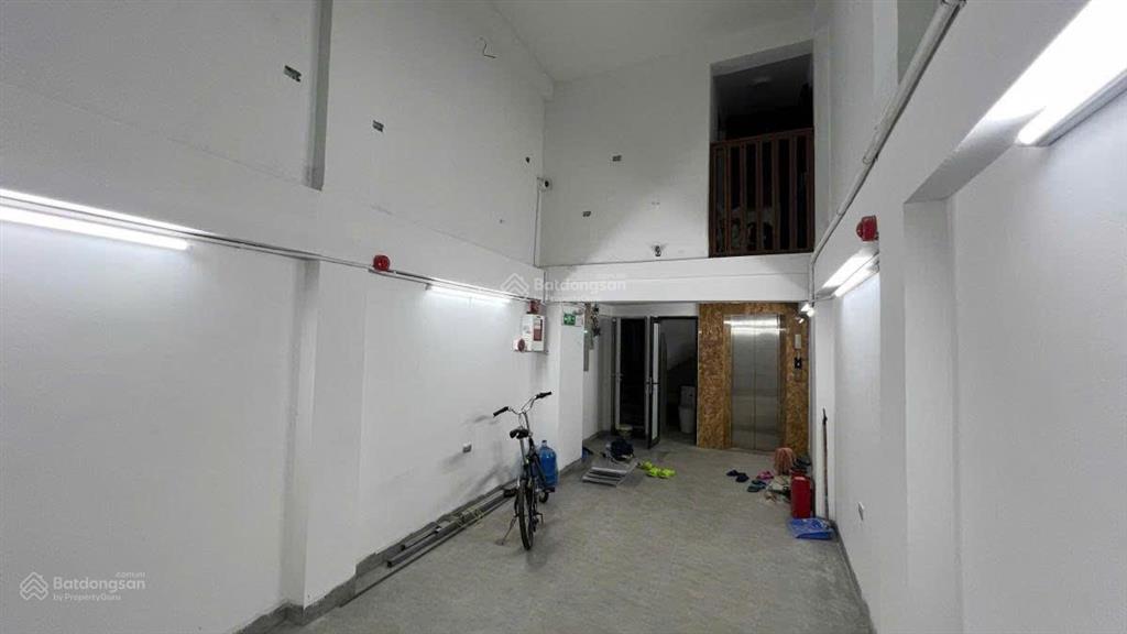 Lê trọng tấn thanh xuân nhà 8 tầng  thang máy  dòng tiền ổn định ngõ thông ô tô đỗ gần nhà