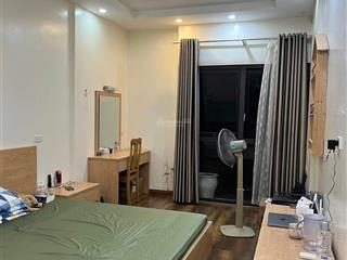 Siêu phẩm phân lô vip phạm tuần tài vỉa hè ô tô tránh đỗ ngày đêm ở kết hợp văn phòng dt