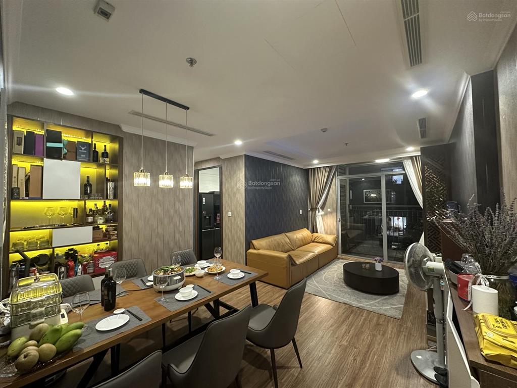 Cho thuê căn góc tầng cao land mark 2, 2pn 88m2, full nội thất cao cấp