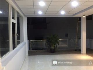 Nhà căn góc trần phú, quận 5  ngang 5,1m hiếm, sát mặt tiền, 7pn, thu nhập 400tr/năm  giá 9,29 tỷ