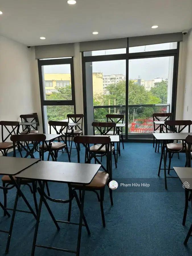 Bán tòa nhà văn phòng phường tân định, quận 1  5 tầng, dt 64,45m², dòng tiền 90tr/tháng, giá 27 tỷ