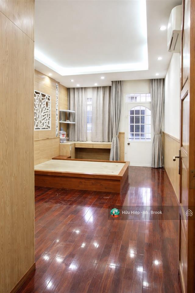 Nhà 4 tầng hẻm ô tô cao thắng, trung tâm quận 3  full nội thất, tiện ở ngay, giá tốt 8.5 tỷ