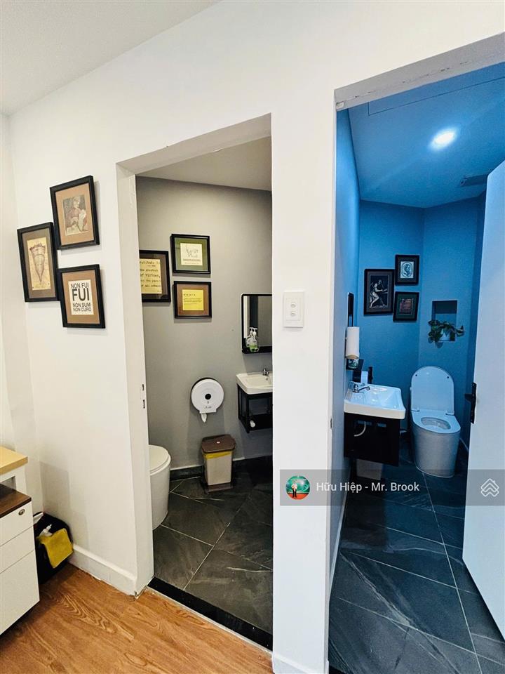 Mặt tiền đinh tiên hoàng, khu tân định quận 1  2 mặt tiền, thang máy, hđ thuê 81tr/tháng, 18,5 tỷ