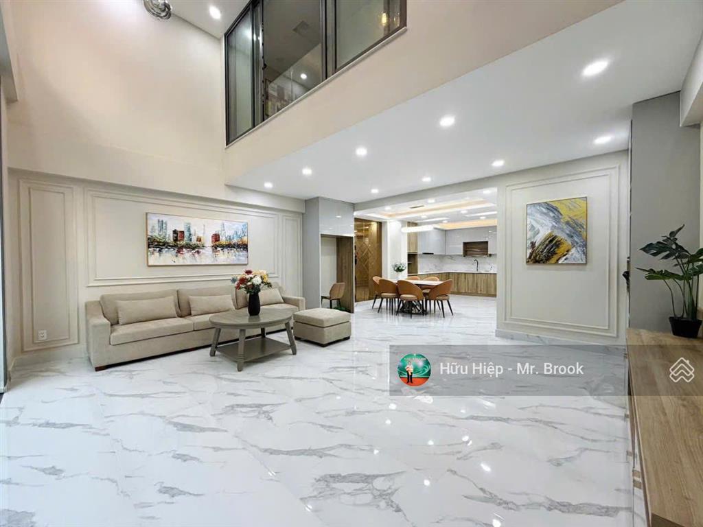 Nhà đẹp phạm viết chánh, trung tâm quận 1, ngang hiếm 6m, 6 tầng, thang máy, full nội thất ở ngay