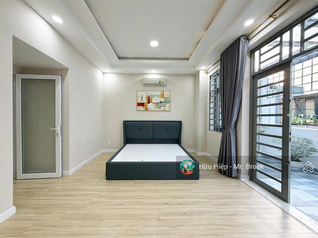 Nhà đẹp phạm viết chánh, trung tâm quận 1, ngang hiếm 6m, 6 tầng, thang máy, full nội thất ở ngay
