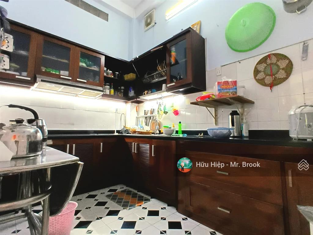 Hiếm! nhà gần nguyễn trãi, quận 1  hẻm ô tô, khu cán bộ sát bộ công an, vị trí đắc địa, ở ngay