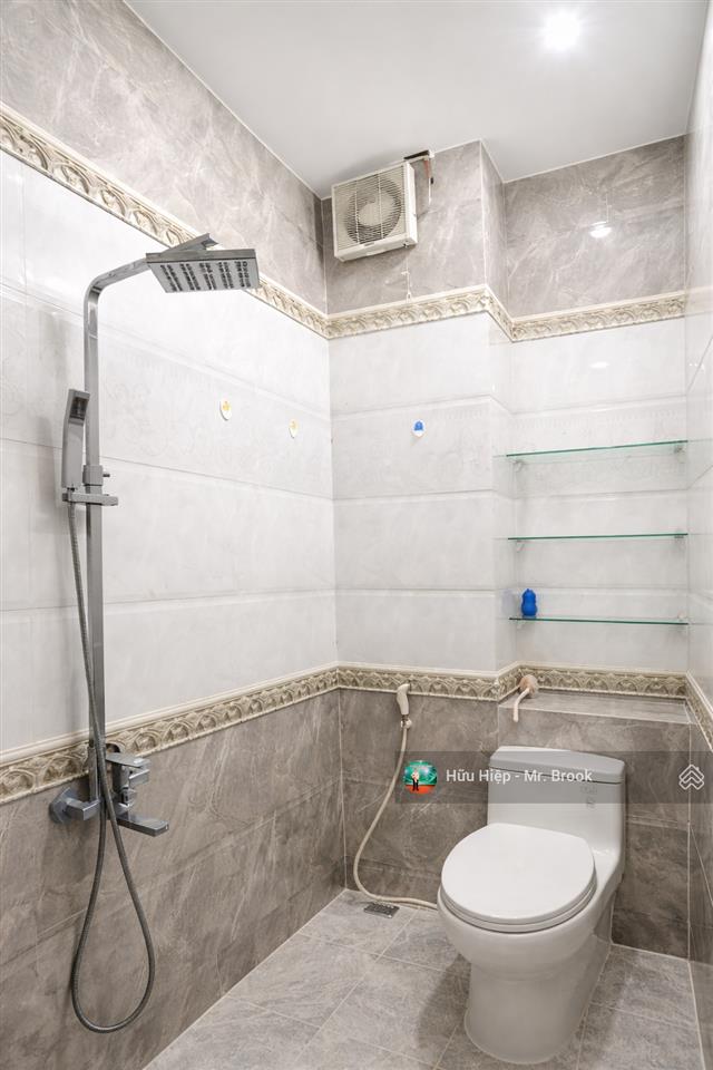 Bán nhà hẻm ô tô cao thắng, trung tâm quận 3  4 tầng, full nội thất, tiện ở ngay, giá tốt 8.5 tỷ