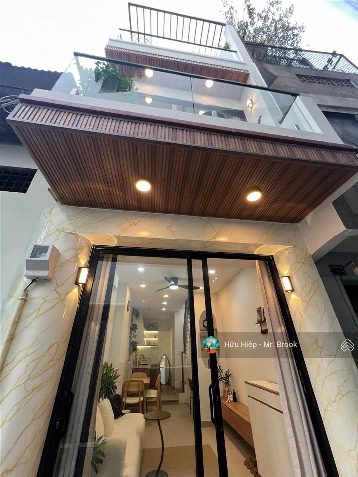 Bán nhà 4 tầng gần nguyễn trãi, quận 5, sát mặt tiền, full nội thất, 3pn, 3wc tiện ở ngay, 6,95 tỷ