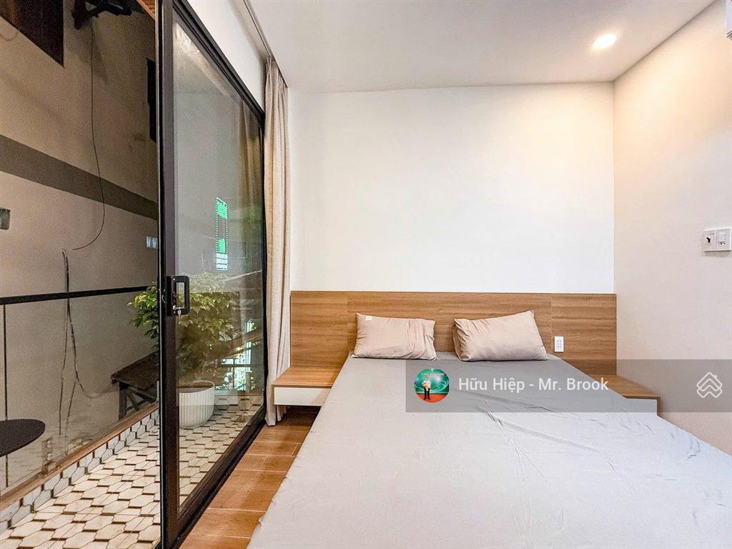 Bán nhà 4 tầng gần nguyễn trãi, quận 5, sát mặt tiền, full nội thất, 3pn, 3wc tiện ở ngay, 6,95 tỷ