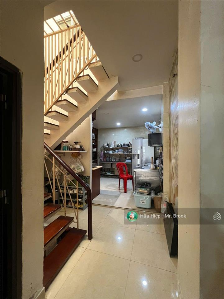 Nhà hẻm ô tô thông trần hưng đạo, trần đình xu quận 1, 60.9m², 4 phòng, tiện mở văn phòng, cho thuê