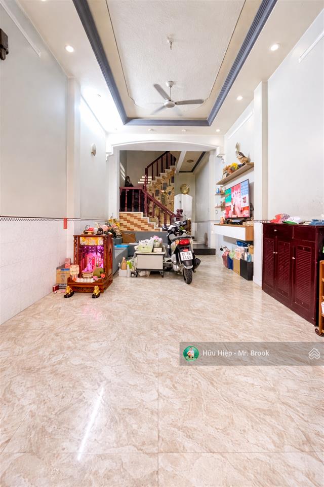 Bán nhà hẻm ô tô trần hưng đạo, quận 5  4 tầng btct, dt sàn 162,5m², 4pn yên tĩnh ở ngay, 11.3 tỷ