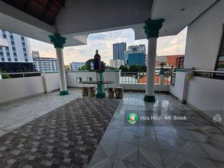 Guyễn trãi, phường nguyễn cư trinh, quận 1.