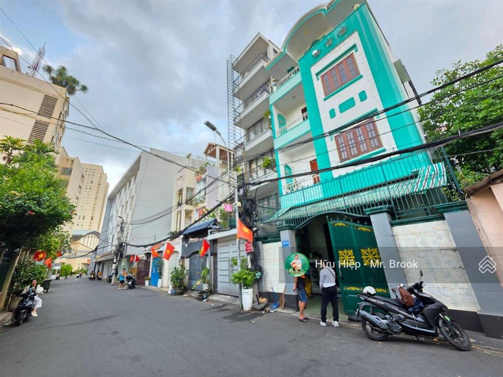 Bán nhà hẻm 8m nguyễn trãi quận 1, ngang 6.8m, sát bộ công an cực kỳ yên tĩnh & an ninh, giá 43 tỷ